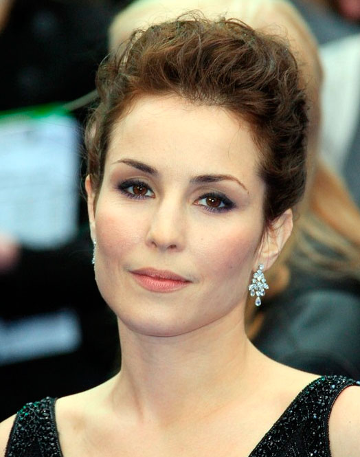 Noomi Rapace married Swedish actor Ola Norell in 2001. Together, they chose the surname Rapace after they were married; it means 